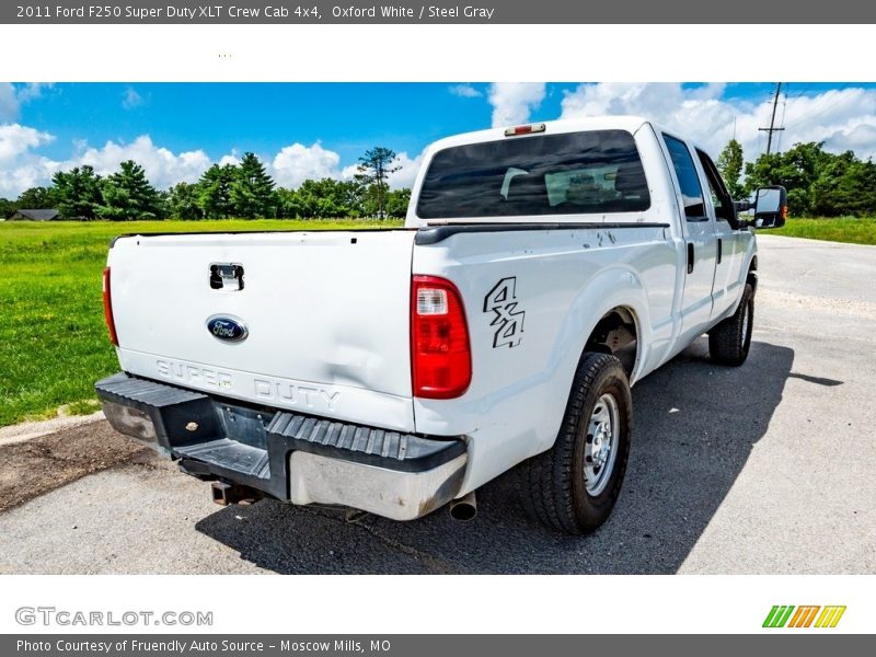 Oxford White / Steel Gray 2011 Ford F250 Super Duty XLT Crew Cab 4x4