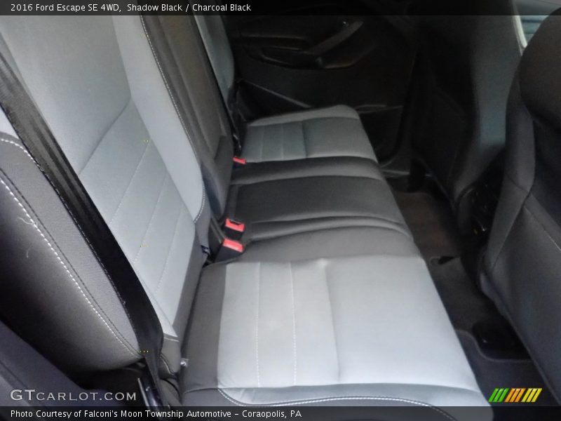 Shadow Black / Charcoal Black 2016 Ford Escape SE 4WD