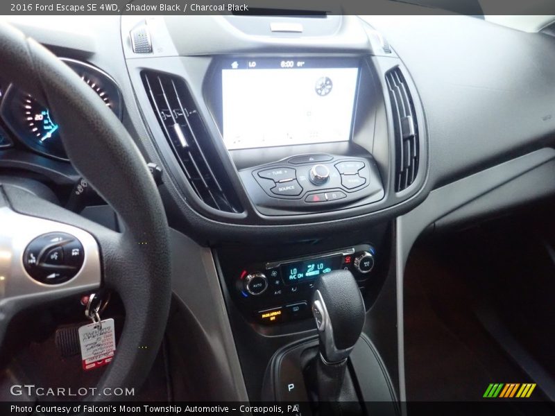 Shadow Black / Charcoal Black 2016 Ford Escape SE 4WD
