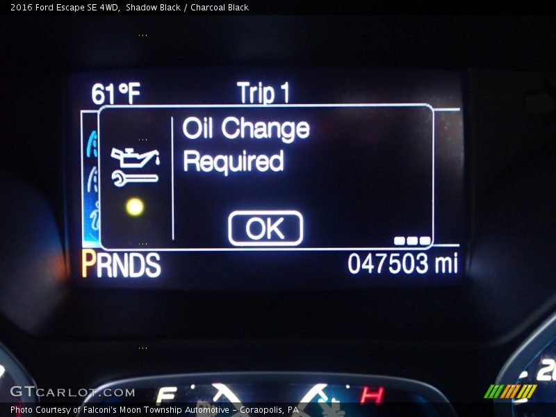 Shadow Black / Charcoal Black 2016 Ford Escape SE 4WD