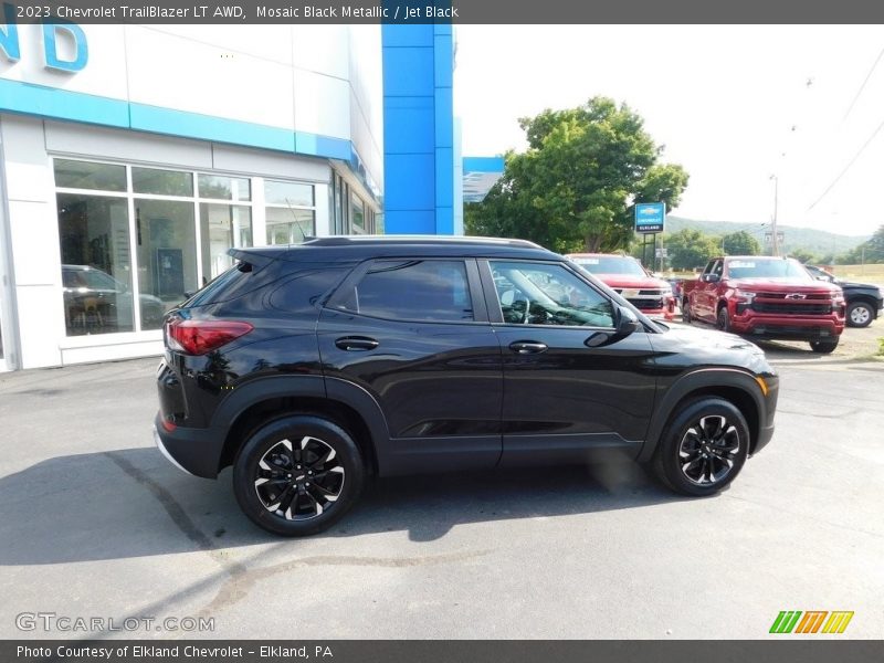 Mosaic Black Metallic / Jet Black 2023 Chevrolet TrailBlazer LT AWD