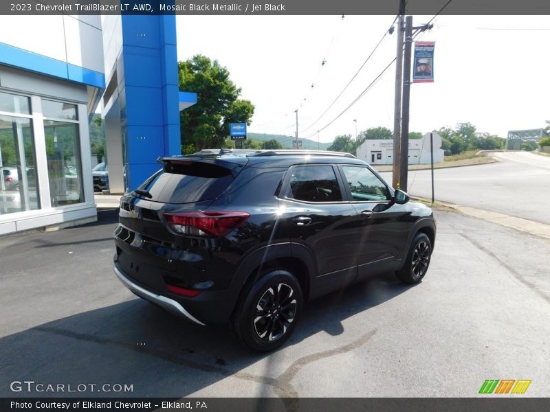 Mosaic Black Metallic / Jet Black 2023 Chevrolet TrailBlazer LT AWD