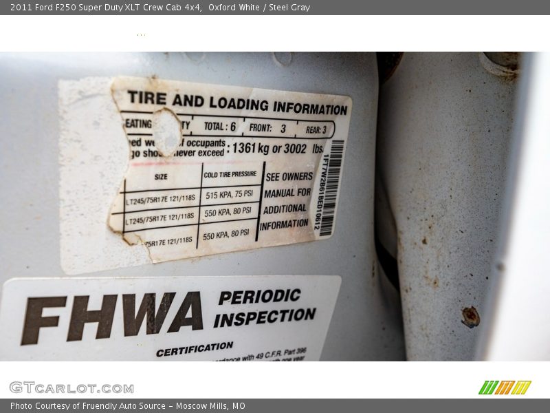 Oxford White / Steel Gray 2011 Ford F250 Super Duty XLT Crew Cab 4x4