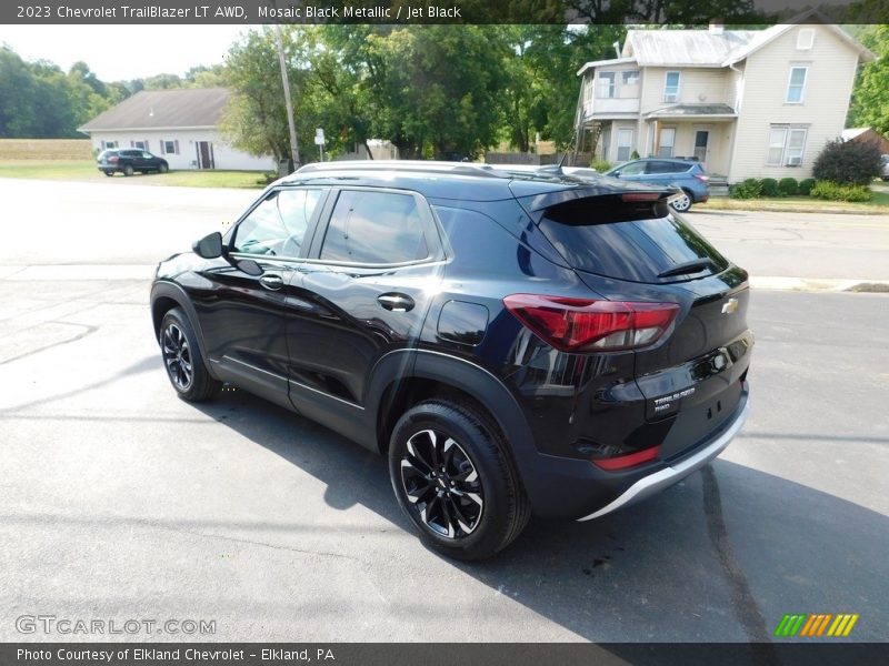 Mosaic Black Metallic / Jet Black 2023 Chevrolet TrailBlazer LT AWD