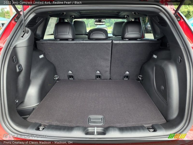  2022 Compass Limited 4x4 Trunk