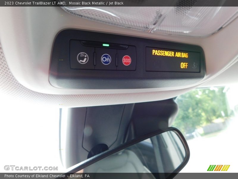 Mosaic Black Metallic / Jet Black 2023 Chevrolet TrailBlazer LT AWD
