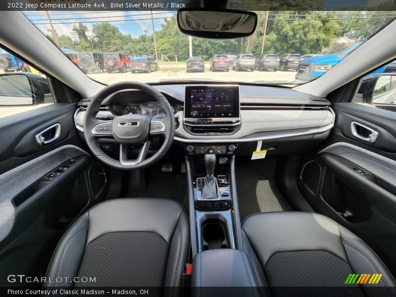 Billet Silver Metallic / Black 2022 Jeep Compass Latitude 4x4