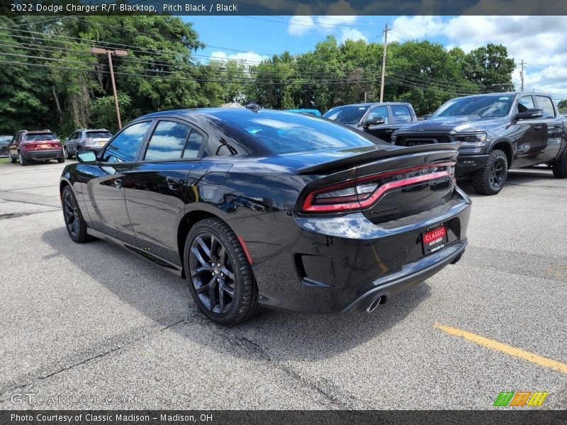 Pitch Black / Black 2022 Dodge Charger R/T Blacktop