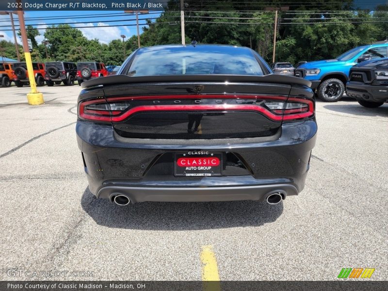 Pitch Black / Black 2022 Dodge Charger R/T Blacktop