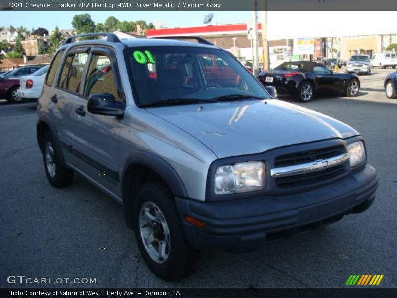 Silver Metallic / Medium Gray 2001 Chevrolet Tracker ZR2 Hardtop 4WD