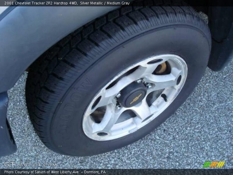 Silver Metallic / Medium Gray 2001 Chevrolet Tracker ZR2 Hardtop 4WD