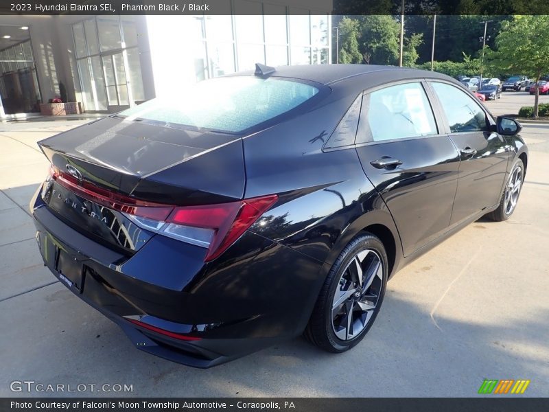 Phantom Black / Black 2023 Hyundai Elantra SEL