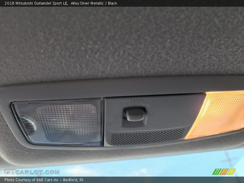 Alloy Silver Metallic / Black 2018 Mitsubishi Outlander Sport LE