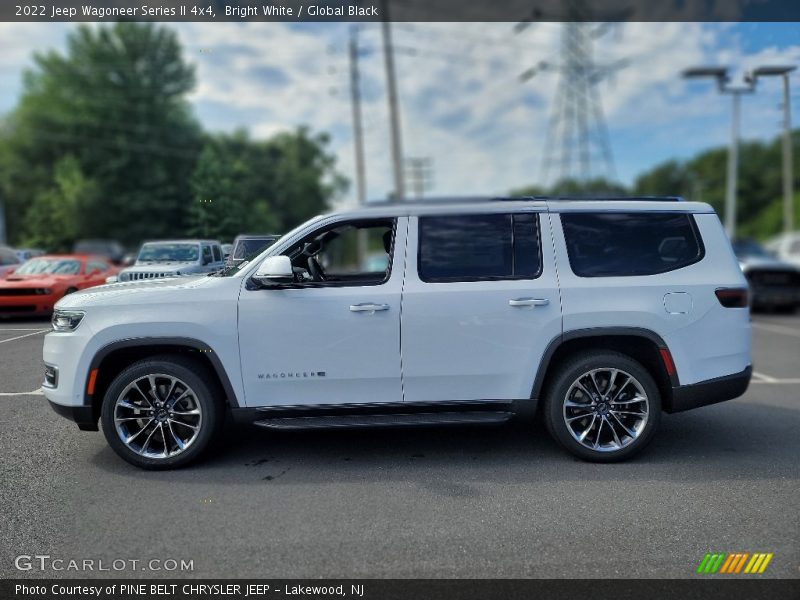 Bright White / Global Black 2022 Jeep Wagoneer Series II 4x4