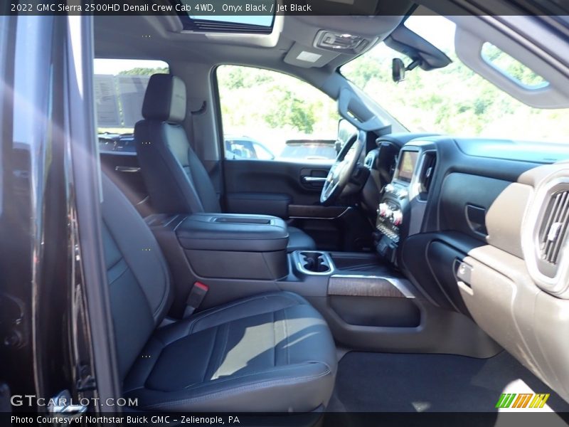 Onyx Black / Jet Black 2022 GMC Sierra 2500HD Denali Crew Cab 4WD