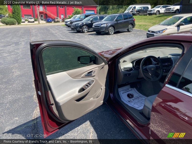 Butte Red Metallic / Jet Black 2016 Chevrolet Malibu LS