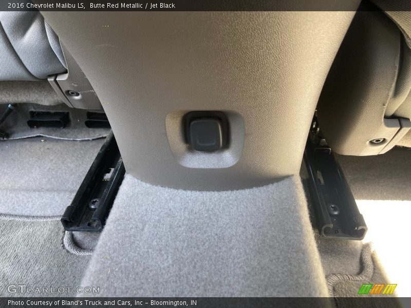 Butte Red Metallic / Jet Black 2016 Chevrolet Malibu LS