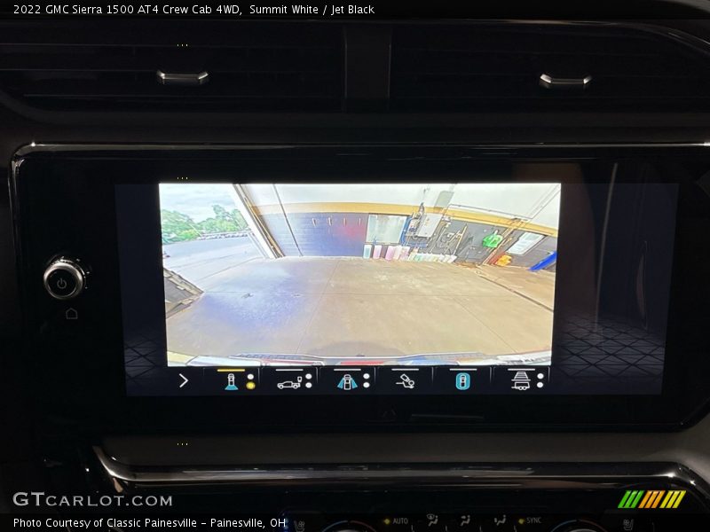 Summit White / Jet Black 2022 GMC Sierra 1500 AT4 Crew Cab 4WD