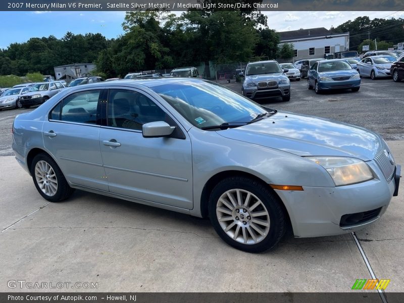 Satellite Silver Metallic / Medium Light Stone/Dark Charcoal 2007 Mercury Milan V6 Premier