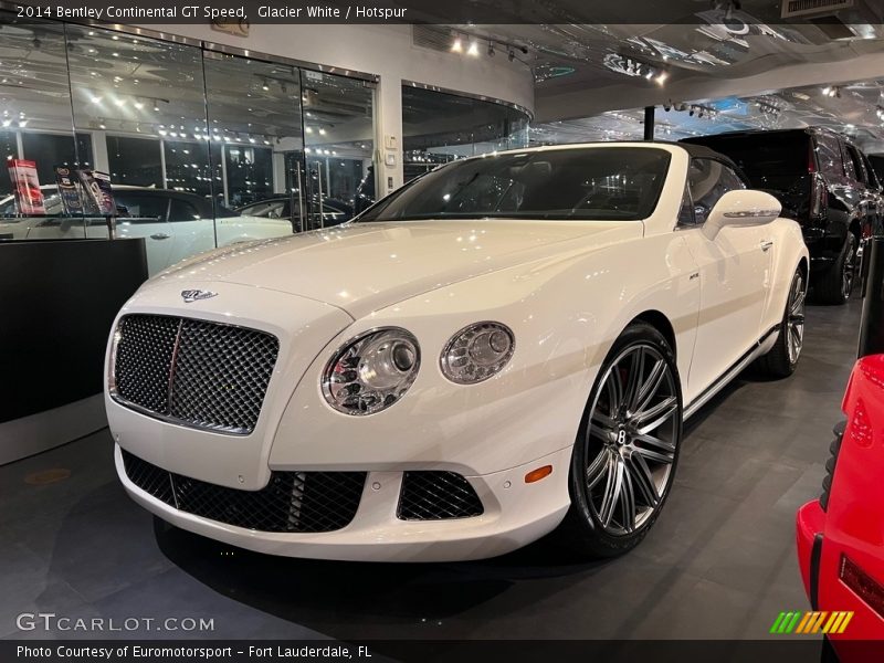 Front 3/4 View of 2014 Continental GT Speed