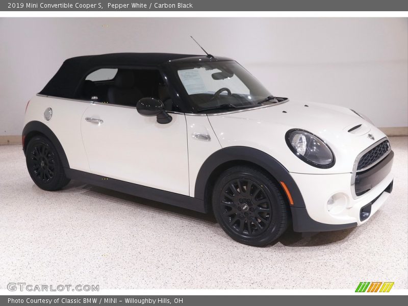 Pepper White / Carbon Black 2019 Mini Convertible Cooper S