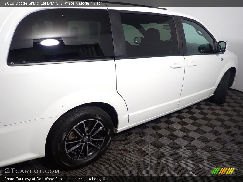 White Knuckle / Black 2018 Dodge Grand Caravan GT
