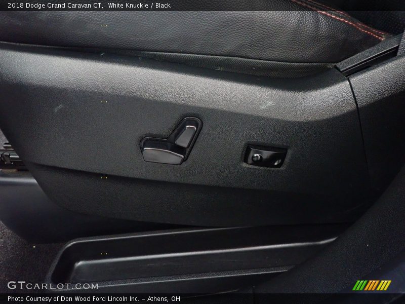 White Knuckle / Black 2018 Dodge Grand Caravan GT