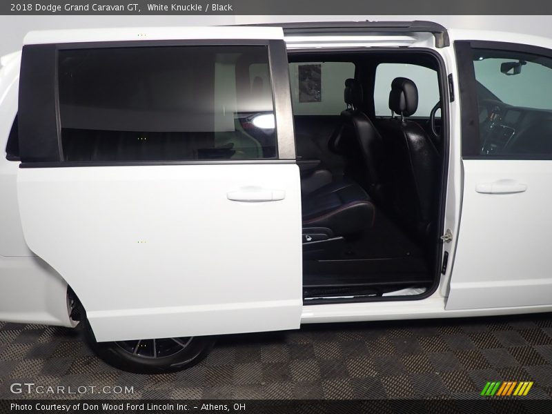 White Knuckle / Black 2018 Dodge Grand Caravan GT