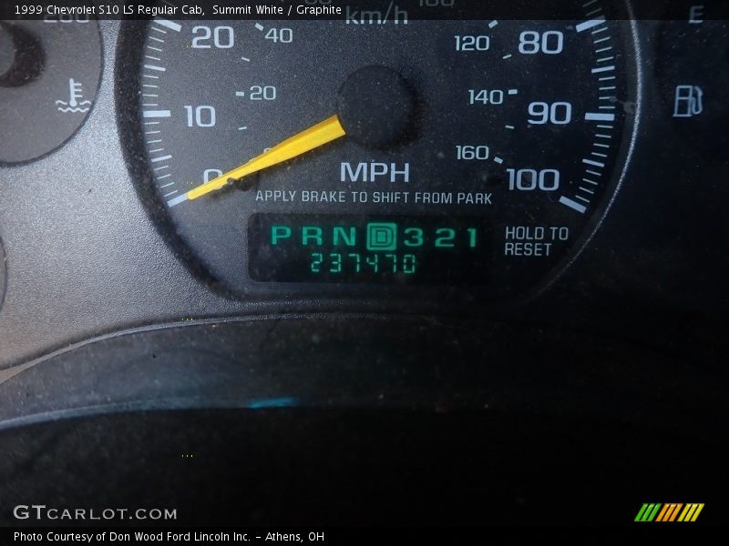 Summit White / Graphite 1999 Chevrolet S10 LS Regular Cab