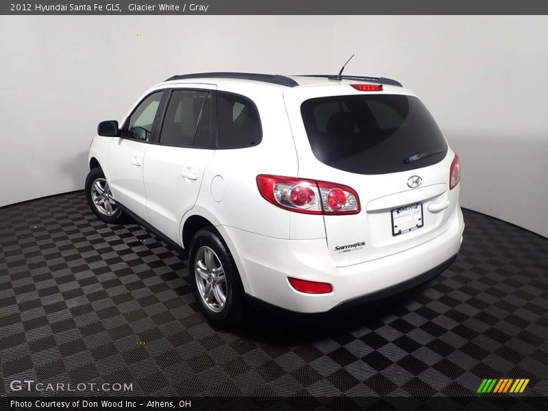 Glacier White / Gray 2012 Hyundai Santa Fe GLS
