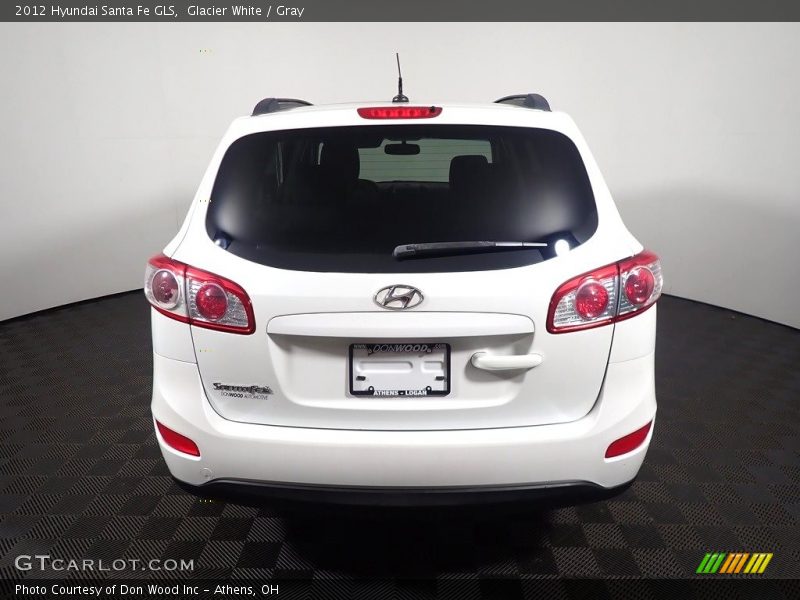 Glacier White / Gray 2012 Hyundai Santa Fe GLS