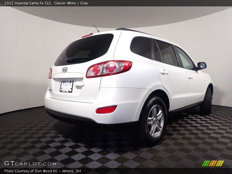 Glacier White / Gray 2012 Hyundai Santa Fe GLS