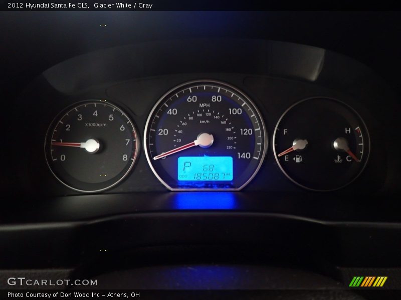 Glacier White / Gray 2012 Hyundai Santa Fe GLS