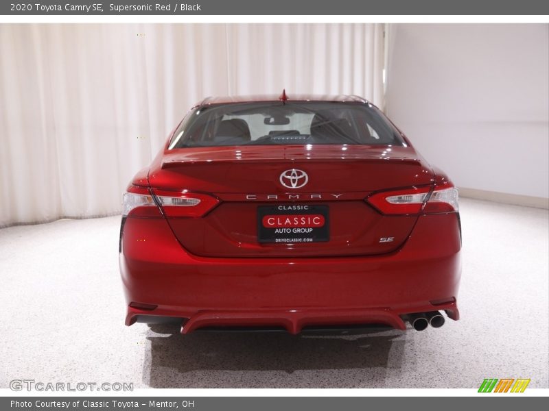 Supersonic Red / Black 2020 Toyota Camry SE