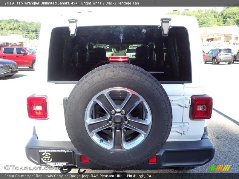 Bright White / Black/Heritage Tan 2019 Jeep Wrangler Unlimited Sahara 4x4