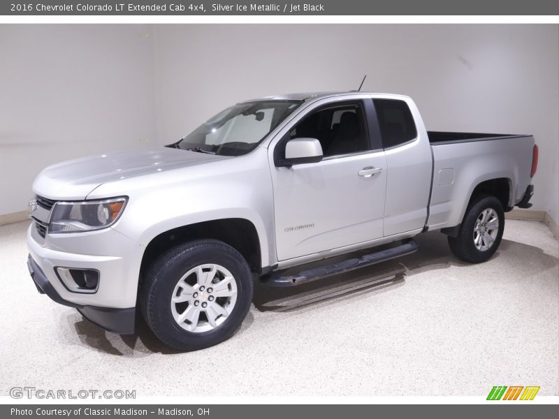 Front 3/4 View of 2016 Colorado LT Extended Cab 4x4