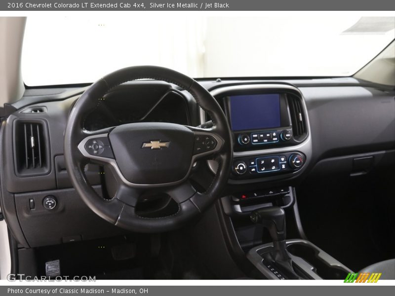 Silver Ice Metallic / Jet Black 2016 Chevrolet Colorado LT Extended Cab 4x4