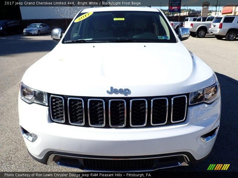 Bright White / Black/Light Frost Beige 2017 Jeep Grand Cherokee Limited 4x4