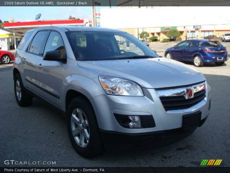 Quicksilver / Black 2009 Saturn Outlook XE AWD