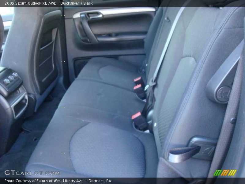 Quicksilver / Black 2009 Saturn Outlook XE AWD
