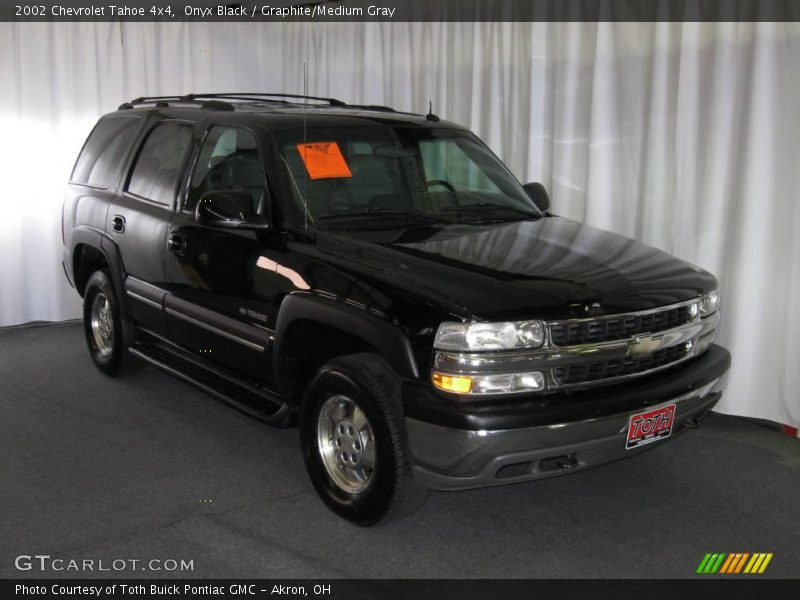 Onyx Black / Graphite/Medium Gray 2002 Chevrolet Tahoe 4x4