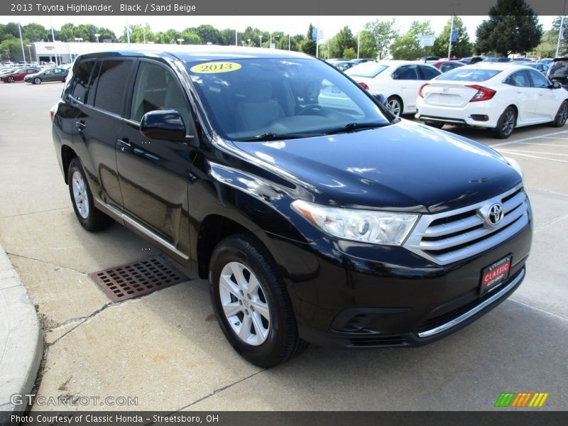 Black / Sand Beige 2013 Toyota Highlander