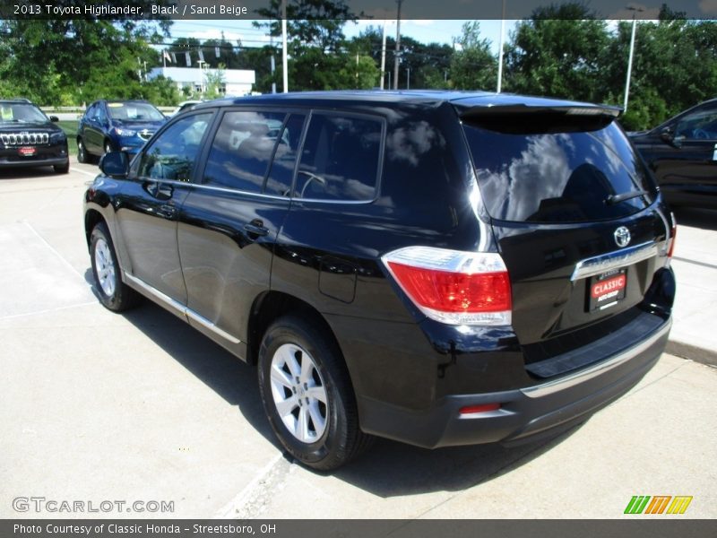 Black / Sand Beige 2013 Toyota Highlander