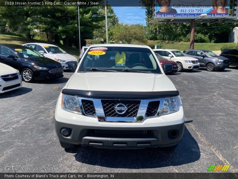 Glacier White / Steel 2019 Nissan Frontier S King Cab