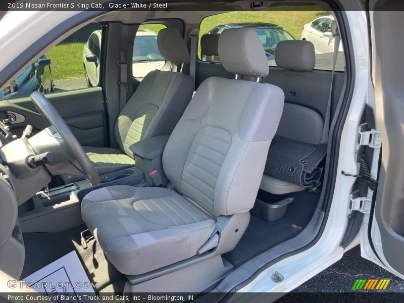 Glacier White / Steel 2019 Nissan Frontier S King Cab
