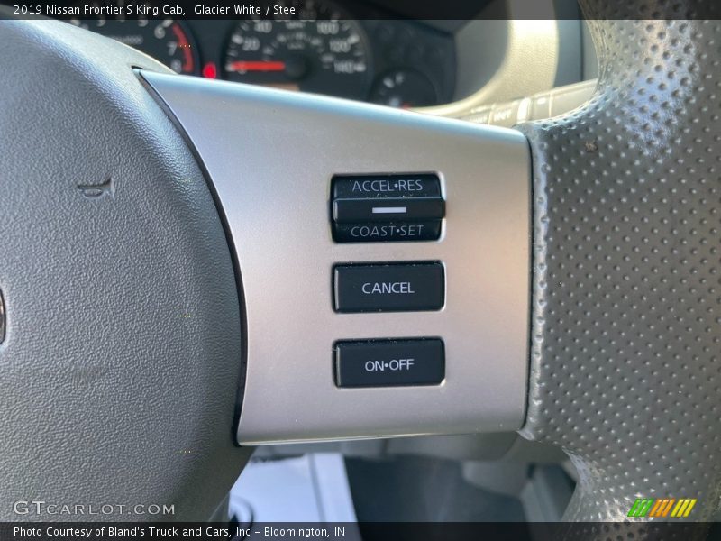 Glacier White / Steel 2019 Nissan Frontier S King Cab