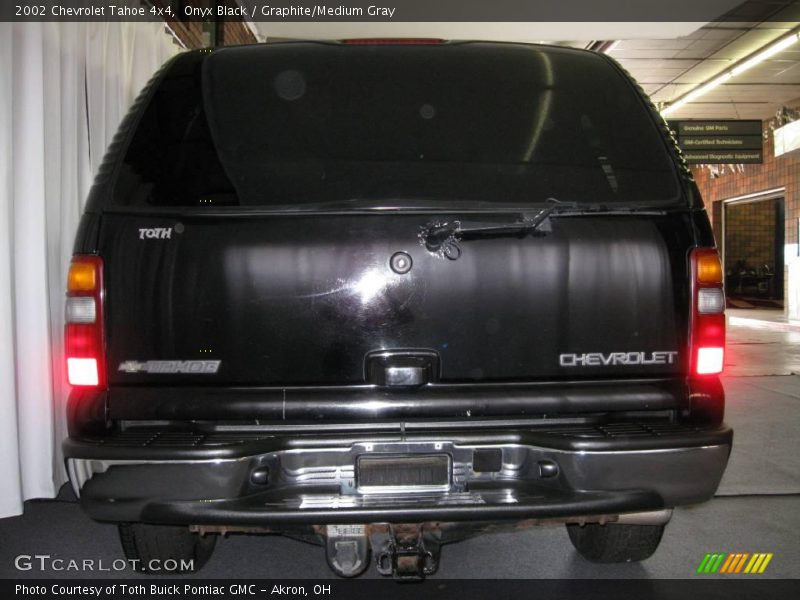 Onyx Black / Graphite/Medium Gray 2002 Chevrolet Tahoe 4x4