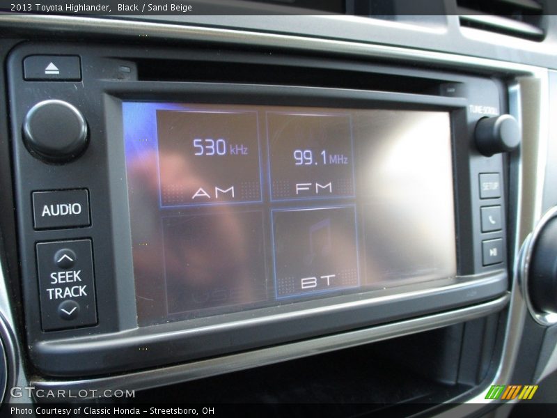 Black / Sand Beige 2013 Toyota Highlander