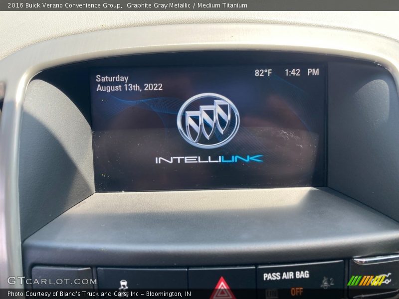 Graphite Gray Metallic / Medium Titanium 2016 Buick Verano Convenience Group