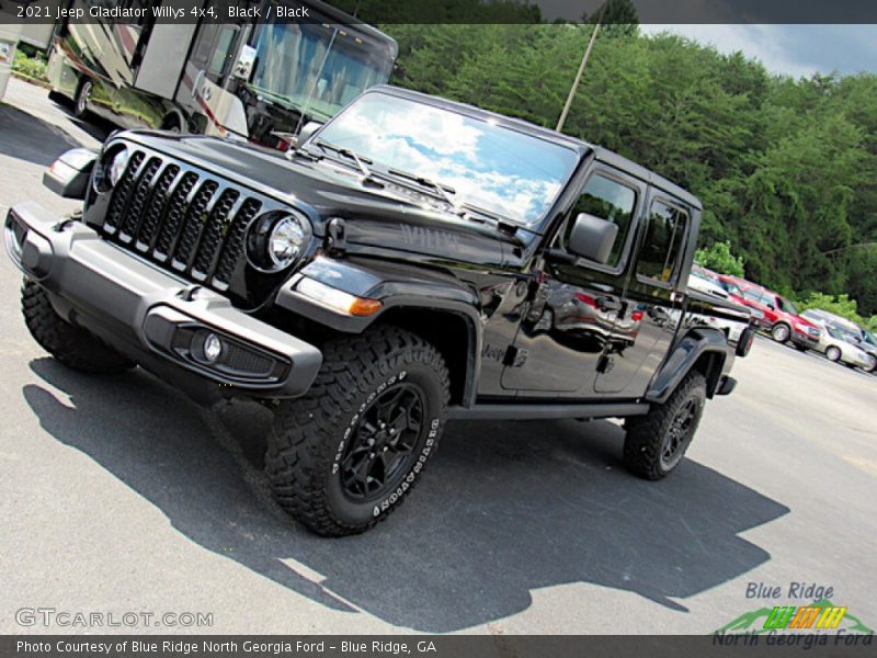 Black / Black 2021 Jeep Gladiator Willys 4x4
